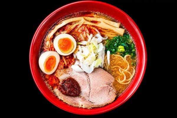 【兵庫県神戸市】POPUPラーメンに、鶏のスープを追求し続けてきた「札幌ラーメン 麺屋菜々兵衛」が登場