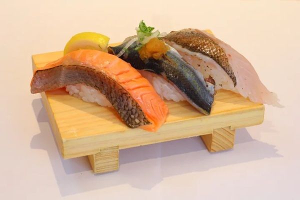 「まぐろ問屋」で秋フェア「深まる旬秋」開催。北海道産秋刀魚など旬の味覚が登場！
