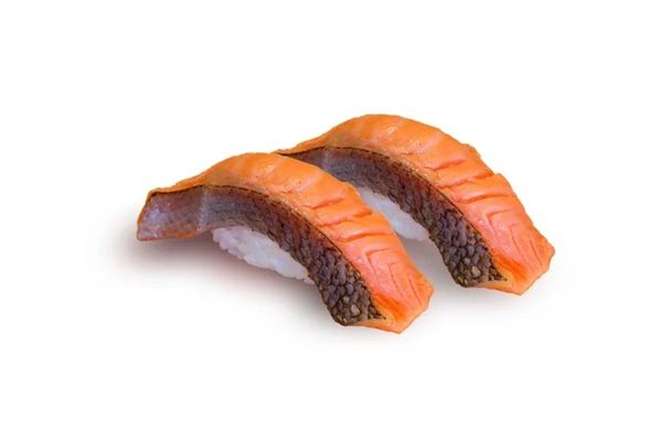 「まぐろ問屋」で秋フェア「深まる旬秋」開催。北海道産秋刀魚など旬の味覚が登場！