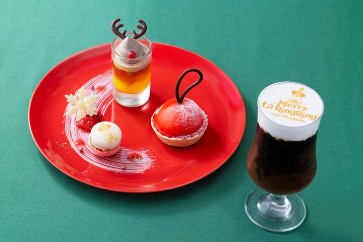 東京ディズニーランド／センターストリート・コーヒーハウス“ディズニー・クリスマス2026”【14:00～17:00限定】スペシャルデザートセット