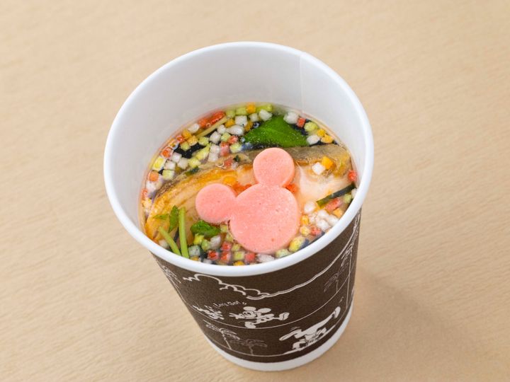 東京ディズニーシー／ウォーターサイドテラス「サーモンだし茶漬け」