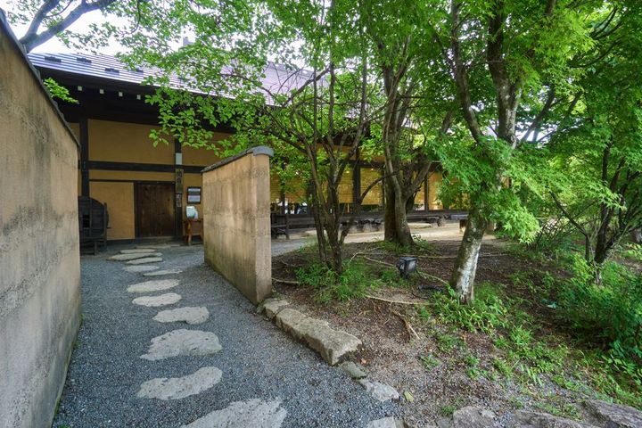 茶屋 卯三郎 店舗入口