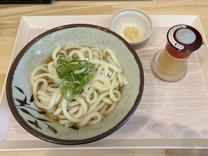 暁（あかつき）冷やしぶっかけうどん