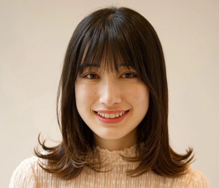 30代ー40代髪型・ミディアムの正面