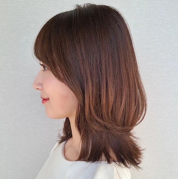 30代ー40代髪型・ミディアムのサイド