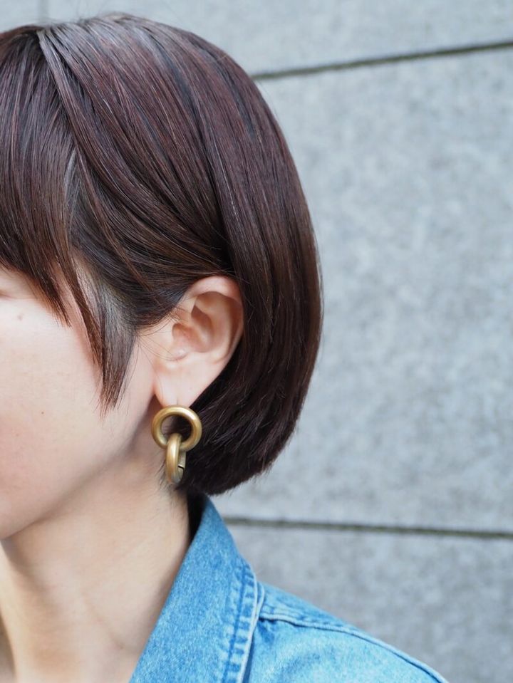ゴールドのピアス