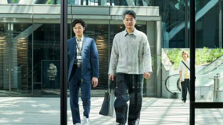 夜ドラ「税金で買った本」第28回より ©️NHK