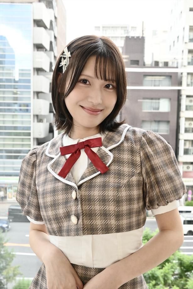 アイドル衣装に着替えて撮影に臨んでくれた