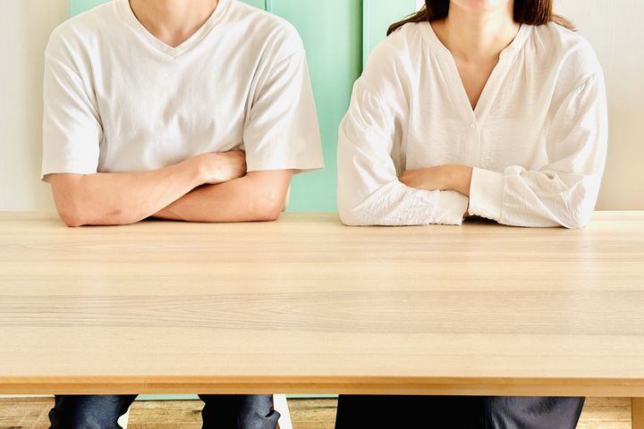 「それが何？」昔はくだらない話でも笑ってくれた妻。30代男性が家に帰るたび、胃が重くなる