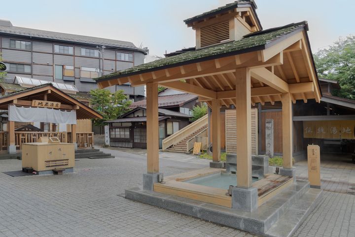 裏草津