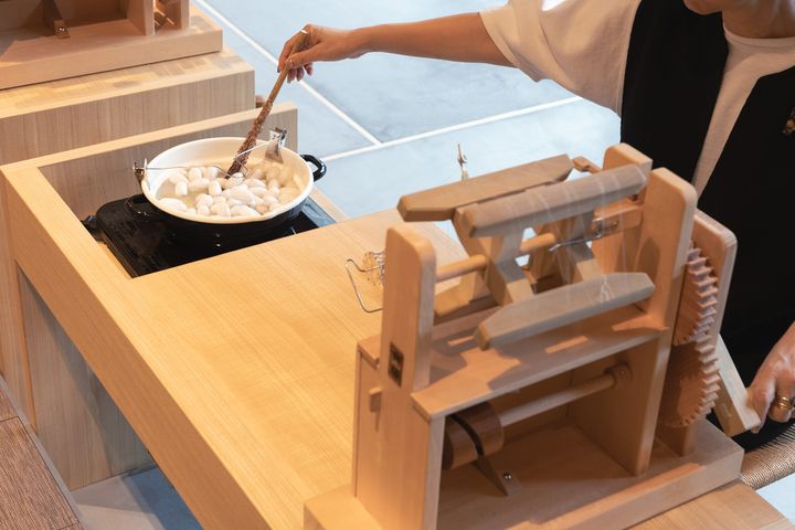 界 草津 ご当地楽
