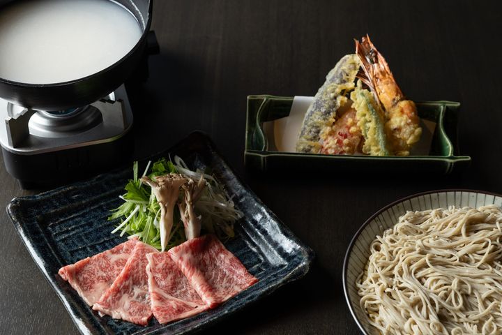 「蕎麦割烹 SAI」台の物は「和牛サーロインのしゃぶしゃぶ」