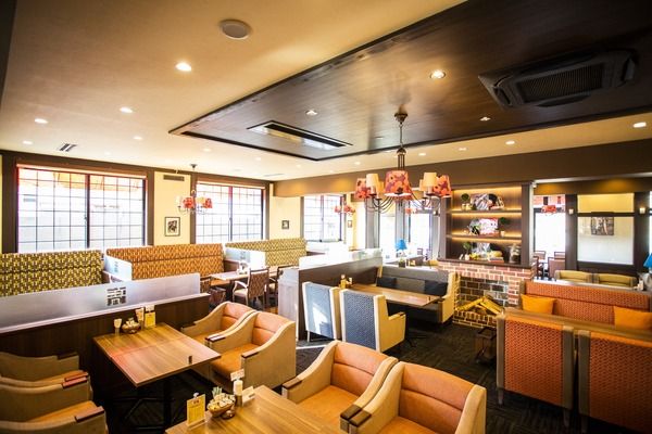 高倉町珈琲のハロウィンフェア！かぼちゃクリームのパンケーキやおばけのリゾットも