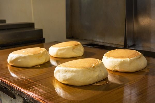 高倉町珈琲のハロウィンフェア！かぼちゃクリームのパンケーキやおばけのリゾットも