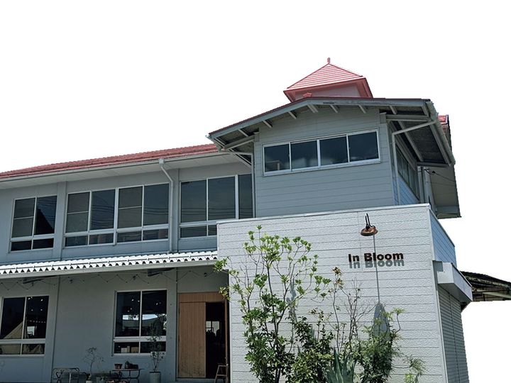 幼稚園跡を改修した建物