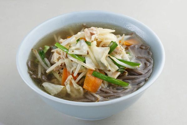 【東京都港区】酒場使いからしっかり食事まで楽しめる「健康SOBA酒場 なぜ蕎麦。溜池山王店」OPEN！