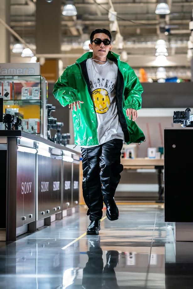 【写真を見る】どこか憎めない茶目っ気を併せ持つヒーロー、キドン [c] 2025 NEXT ENTERTAINMENT WORLD & ANNAPURNA FILMS. All Rights Reserved. 