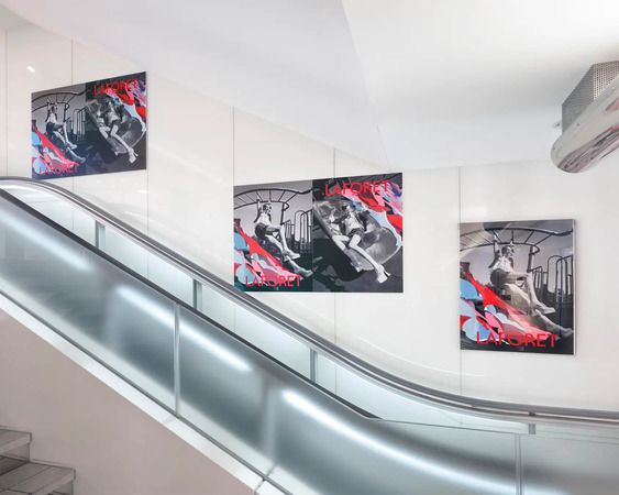 【東京都渋谷区】ラフォーレ原宿の外壁や館内に、SOAR NYが手掛けた2026AW広告ビジュアル掲出！