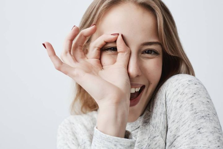 女性