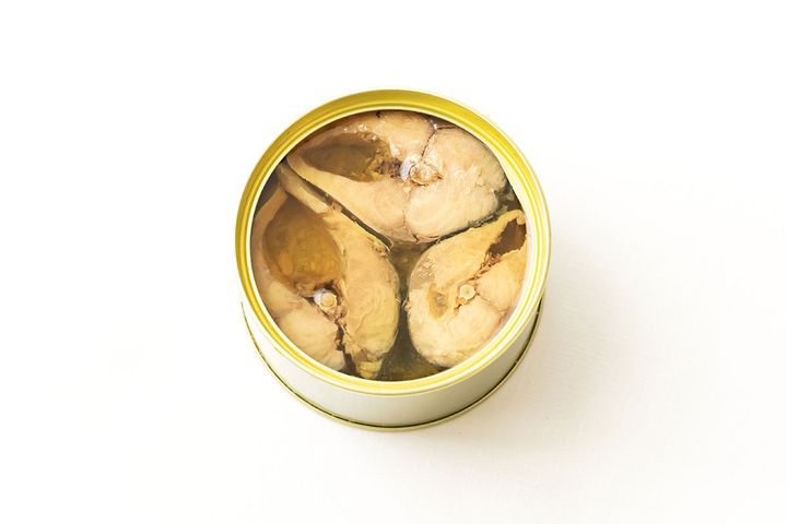 「サバ缶」と「バスト」の関係性