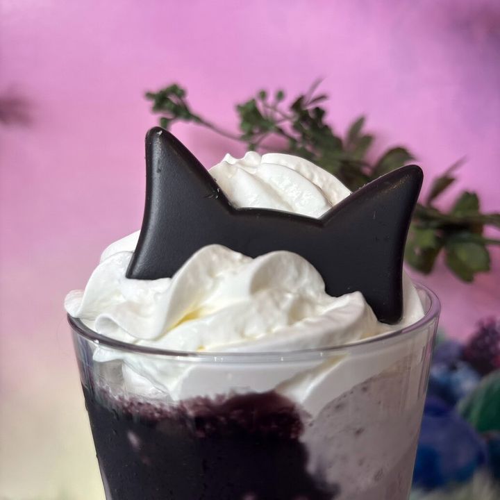スタバ ブラックベリー ヨーグルト フラペチーノ® 黒耳ver.