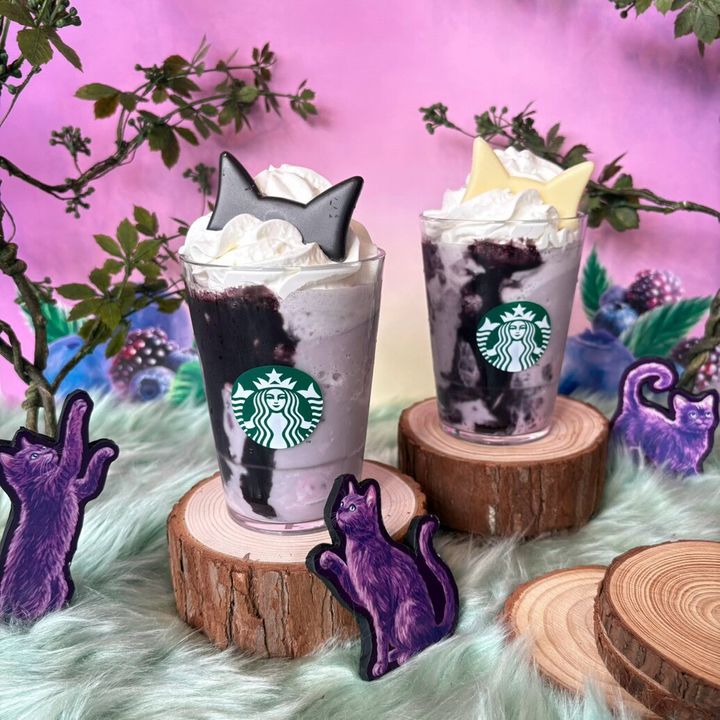 スタバ ブラックベリー ヨーグルト フラペチーノ® 黒耳ver.／白耳ver.