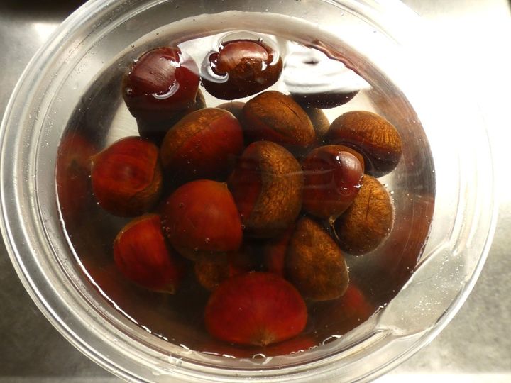 栗の皮が手でむける！簡単な栗の皮むき方法