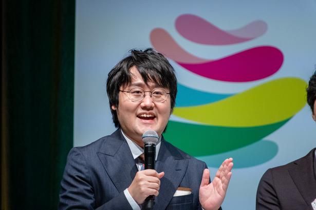 新しい技術で私たちの暮らしはどうなるのか知ってほしいと語った鶴崎修功さん