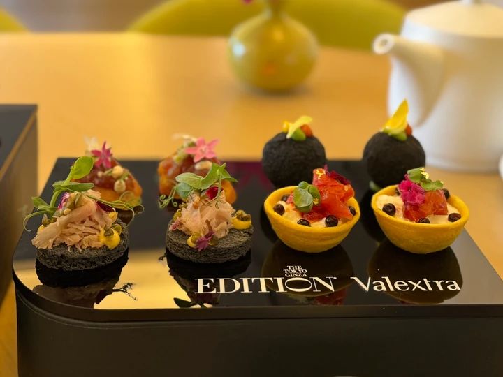 セイボリー 東京エディション銀座で期間限定で楽しめるValextra(ヴァレクストラ)とのコラボアフタヌーンティー。スコーン好きおすすめアフタヌーンティー アフタヌーンティー東京 エディション銀座アフタヌーンティー「Sophie at EDITION」