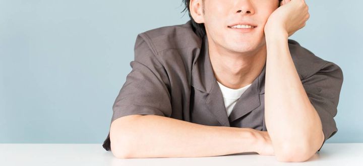 笑う人