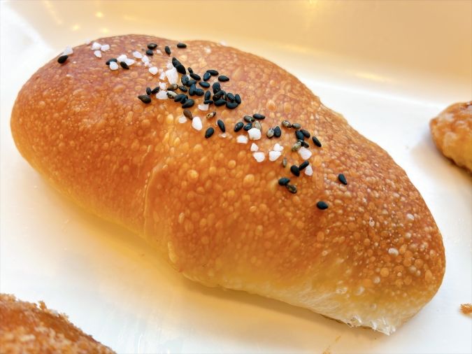 ベッカー 塩バターあんぱん