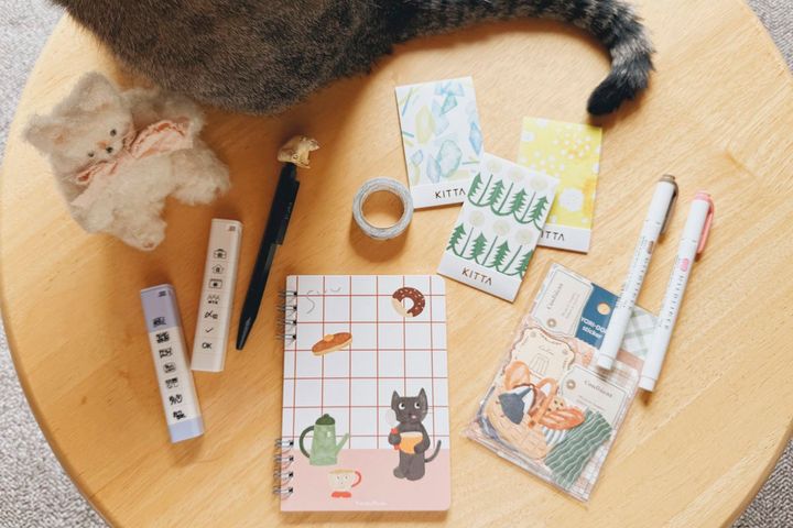 ついつい買ってしまう、文具たち。手帳のデコレーションには欠かせません〜！