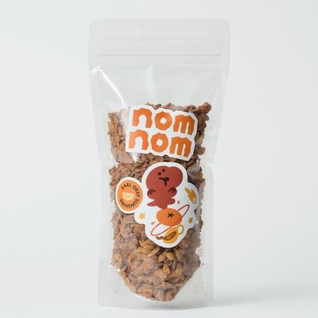 心と体に優しいおやつブランド「nom nom」誕生！第1弾はザクザク食感のグラノーラ3種
