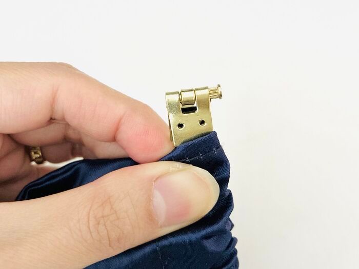 SNSで話題【セリア】のパーツで手持ちの巾着袋がバージョンアップ♡「紐を抜いて取り替えるだけ」「見違えました」