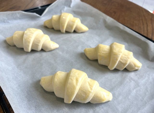 クロワッサン焼成前