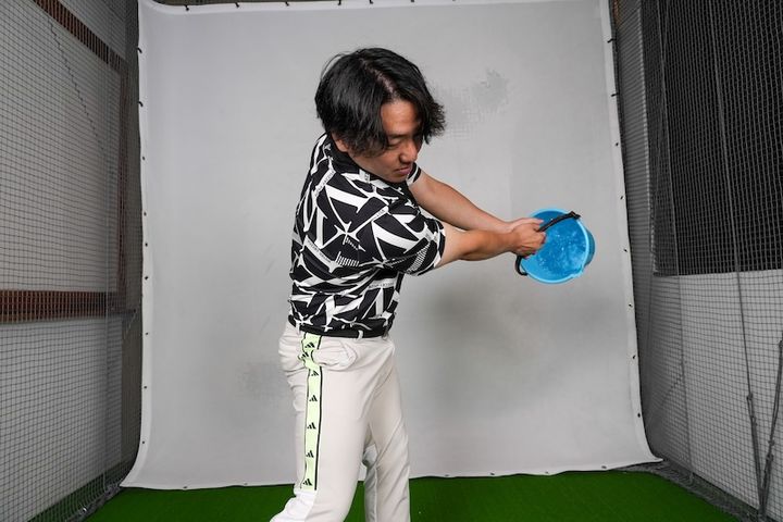 家で簡単に上手くなるゴルフ練習法！時短かつコスパ良のドリルとは？