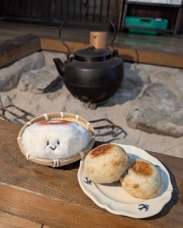 おやきちゃんイメージ 写真協力：信州古民家の宿 「燕」-EN-