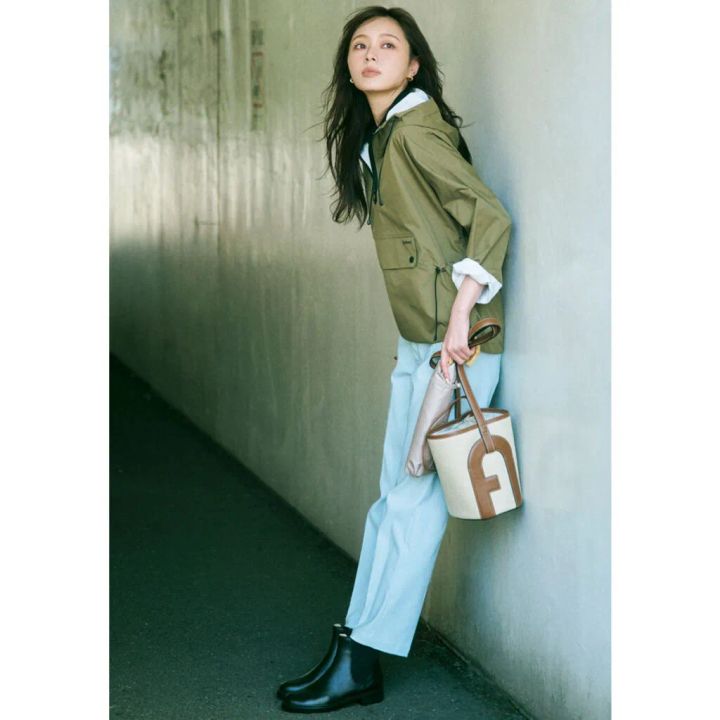 2026/10/20degreesfashion20.webp