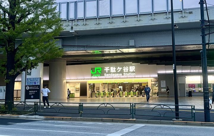 千駄ヶ谷はなぜ愛され続けるのか？ 老舗の名店から最新ホテル、ユニーク自販機まで巡る休日お散歩ガイド