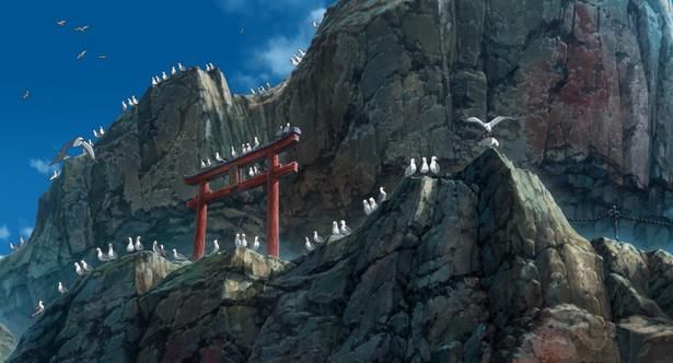 采岐島は“神隠しの入り江”など、不思議な伝承がある神秘的な島 [c]阿部暁子／集英社・『どこよりも遠い場所にいる君へ』製作委員会