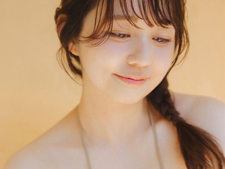『SPA!デジタル写真集 美澄衿依「美脚戦士えりい」』より 提供／週刊SPA!編集部 撮影／前康輔 ヘアメイク／市嶋あかね スタイリング／田中あゆ美 width=