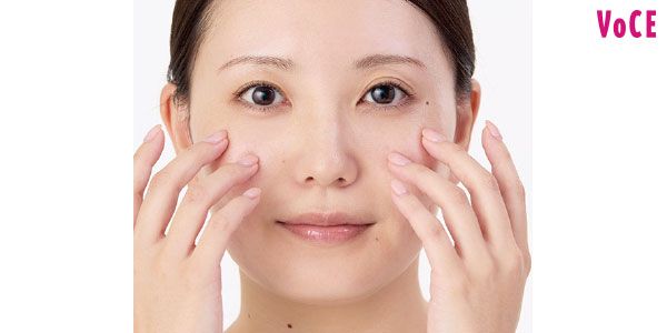 ヒアルロン酸入りのコスメは、タッピングを加えると効果的！