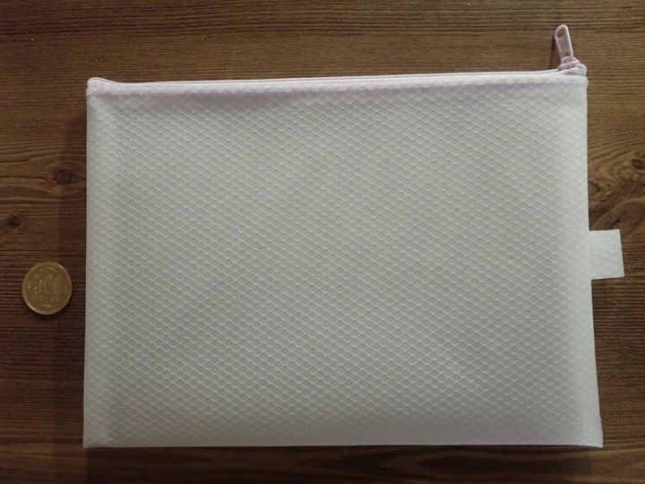 DAISO(ダイソー)：EVAポーチ −パープル− A5