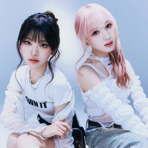 【ME:I】RINON＆SUZUの愛用スニーカー4選！“人と被らない”デザインと“盛れる”厚底、それぞれの選び方