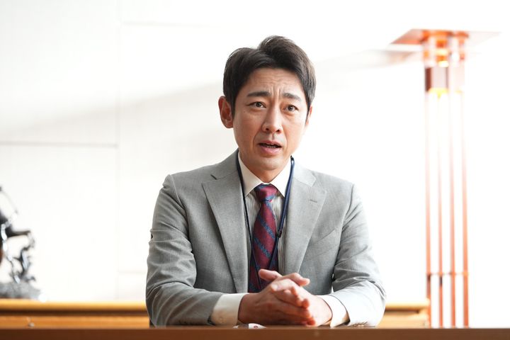 ドラマ『俺たちの箱根駅伝』第1話より友情出演した小泉孝太郎 （C）日本テレビ width=