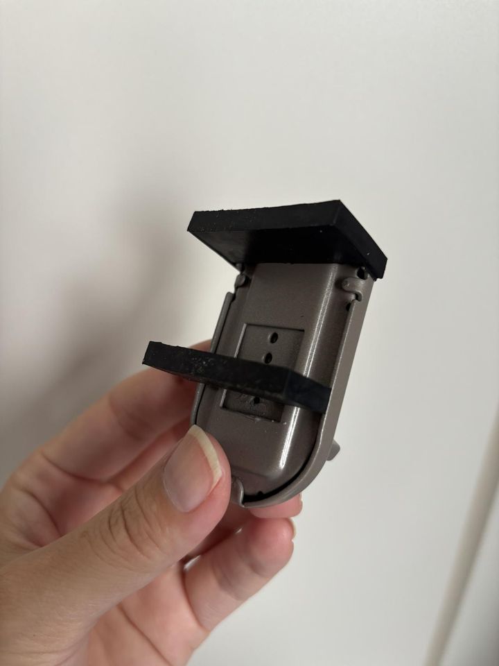 画像4: 【画像②】工具不要で取り付けられるシンプル設計