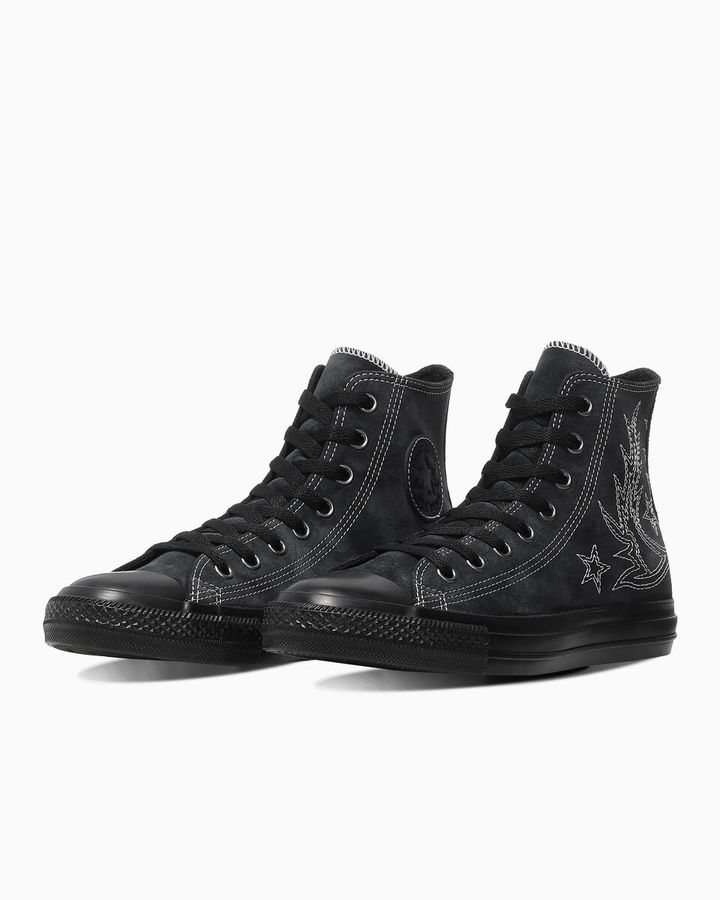 「ALL STAR WESTERNSTITCH SU HI」は、2026年10月23日からCONVERSE OFFICIAL ONLINE SHOPおよび取り扱い各店舗で発売予定。