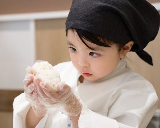 【愛知県長久手市】おむすび専門店「おにまる」が子ども向け職業体験『まちのおしごと体験』に協力！