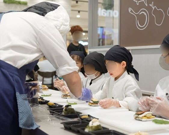 【愛知県長久手市】おむすび専門店「おにまる」が子ども向け職業体験『まちのおしごと体験』に協力！