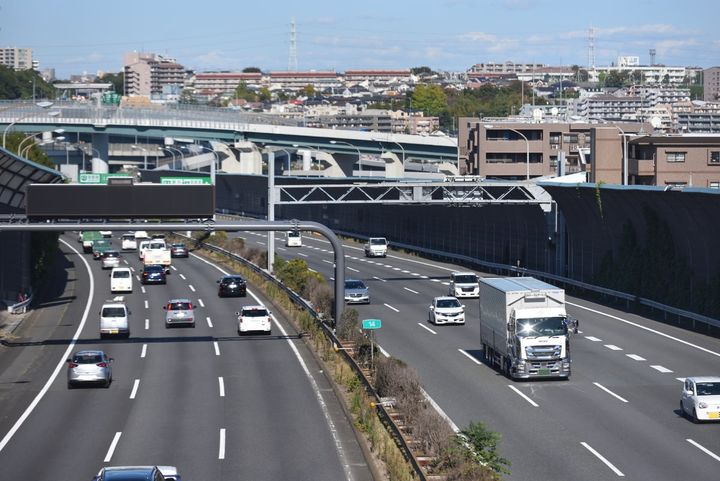 高速道路での逆走事故に要注意（画像はイメージ）